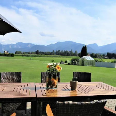 Casa de Férias Wiegele By Interhome Aich (Carinthia)