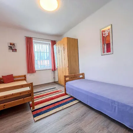 בית נופש Wiegele By Interhome